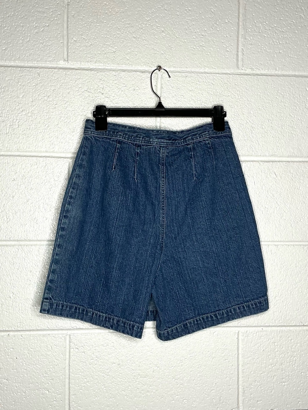 < Vintage 90’s Bill Blass High Waisted Denim Skort Size 8 > - Picture 5 of 5